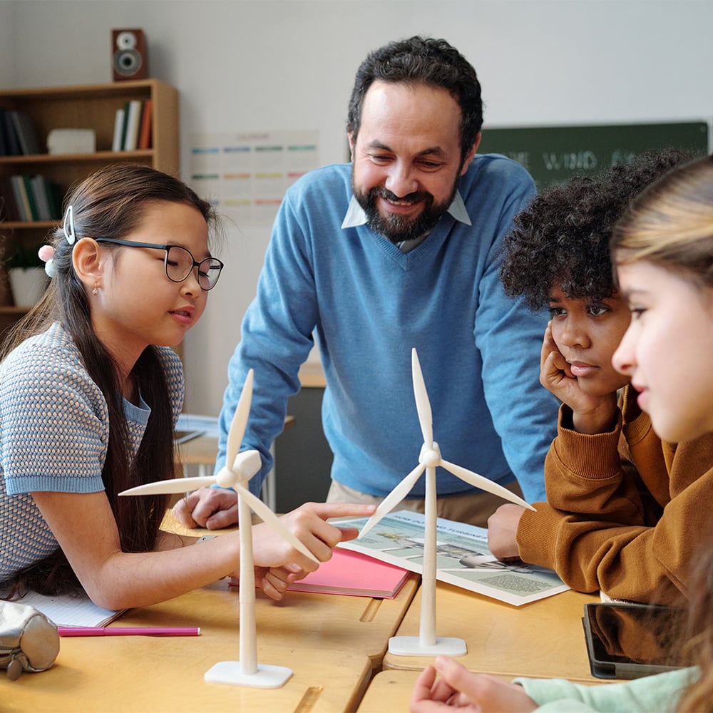 science-class-demonstration